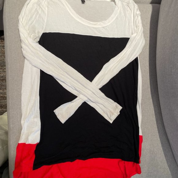BCBGMaxAzria Color Blocked Long Sleeve - Picture 2 of 3